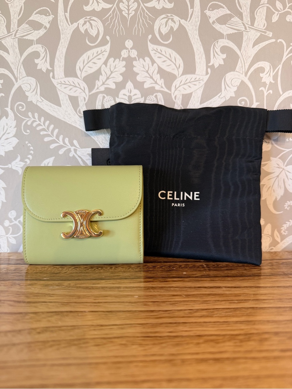 Celine Triomphe Small Flap Wallet Shiny Calfskin Citrus Green $720 w/ Dustbag